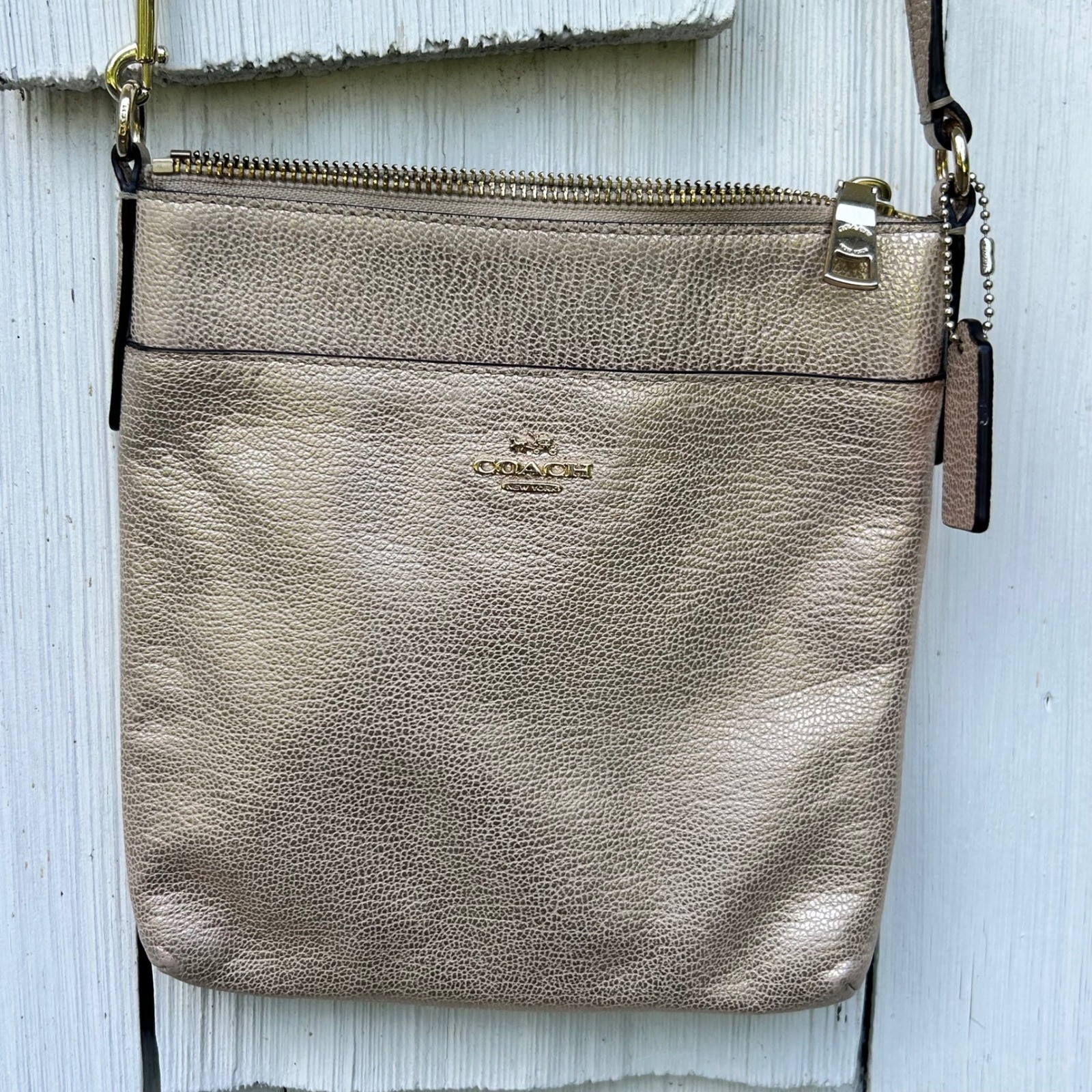Coach North South Messenger Crossbody Bag Metallic Champagne Gold Leather 8.5in