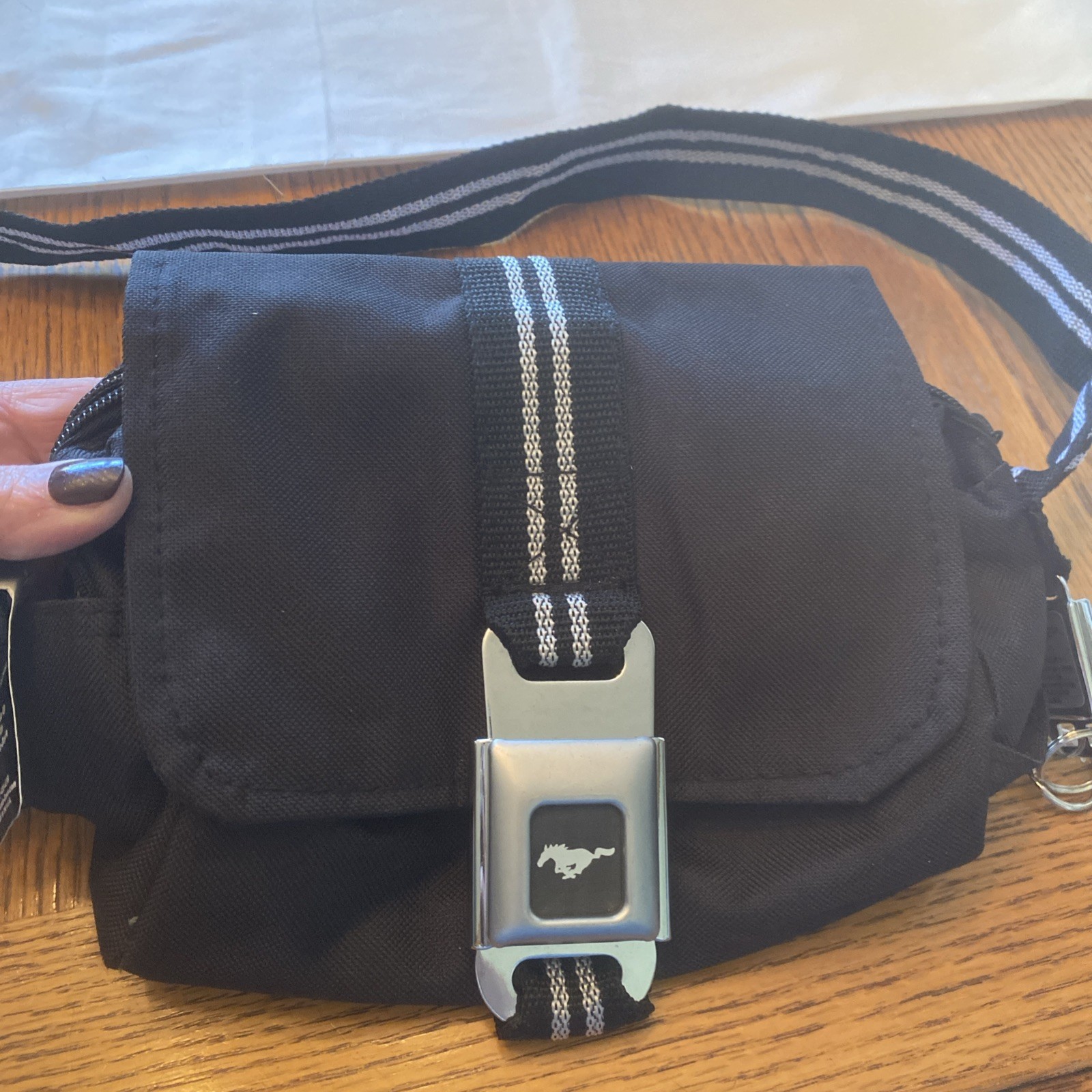 NEW Buckle-Down Purse Crossbody Bag Ford Mustang Seatbelt Buckle Black Canvas