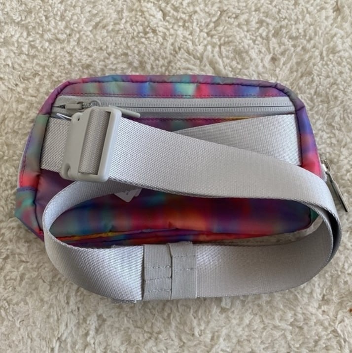 NWT Lulu Everywhere Belt Bag 1L Pastel Tie Dye Crossbody Waist Pack Fashion