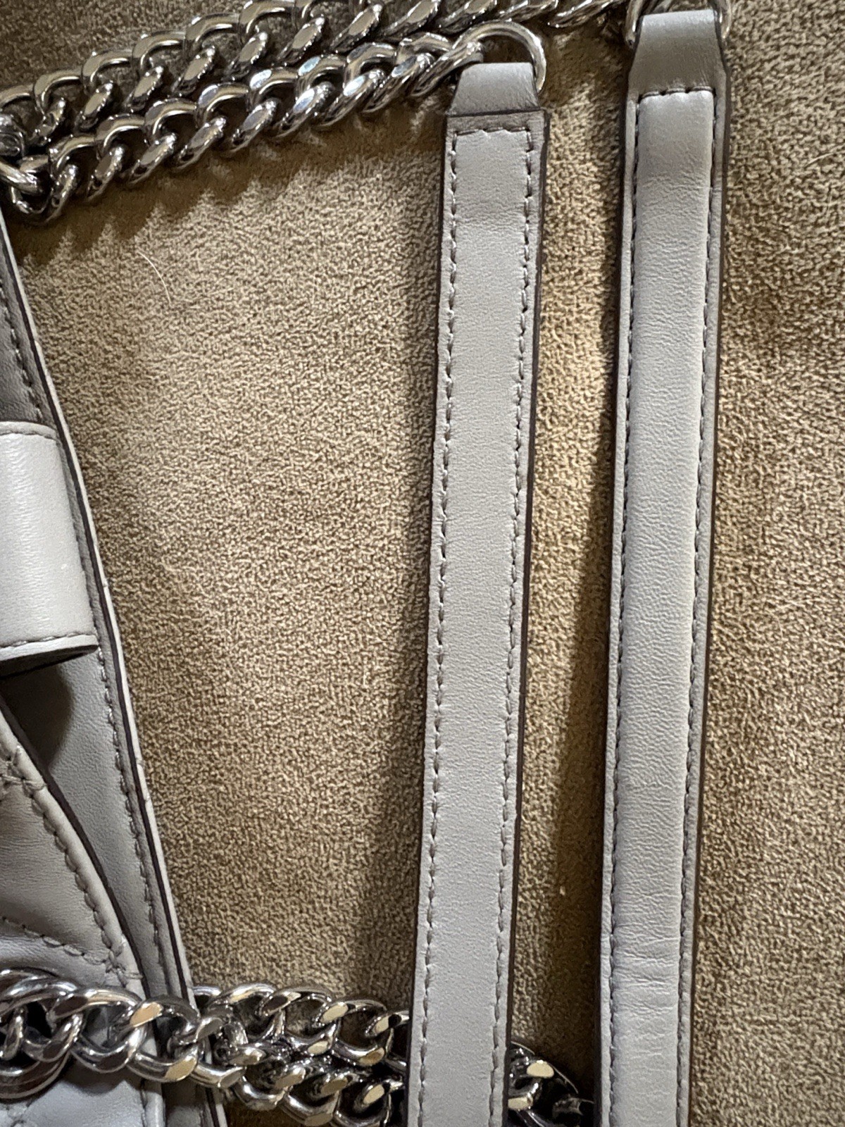 MICHAEL KORS LARGE PEARL GREY SUSANNAH QUILTED LEATHER TOTE