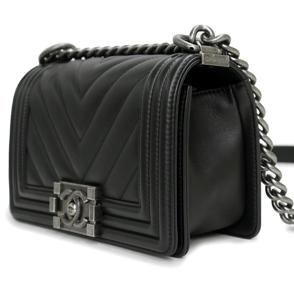 CHANEL Boy Chanel Small Chevron Chain Shoulder Bag Calfskin, Black A67085