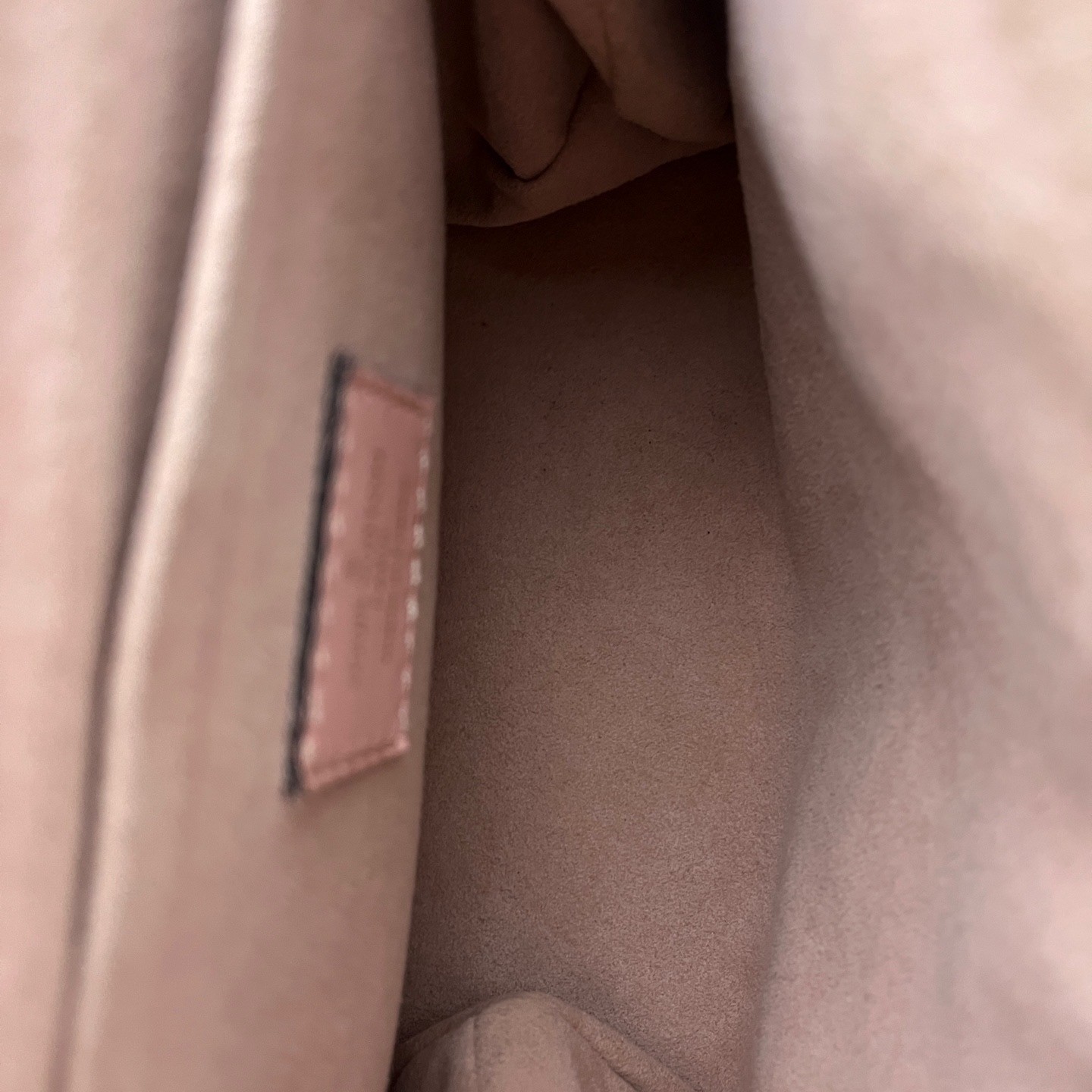 Louis Vuitton Locky BB Monogram with Pink Leather （21×15×7）cm