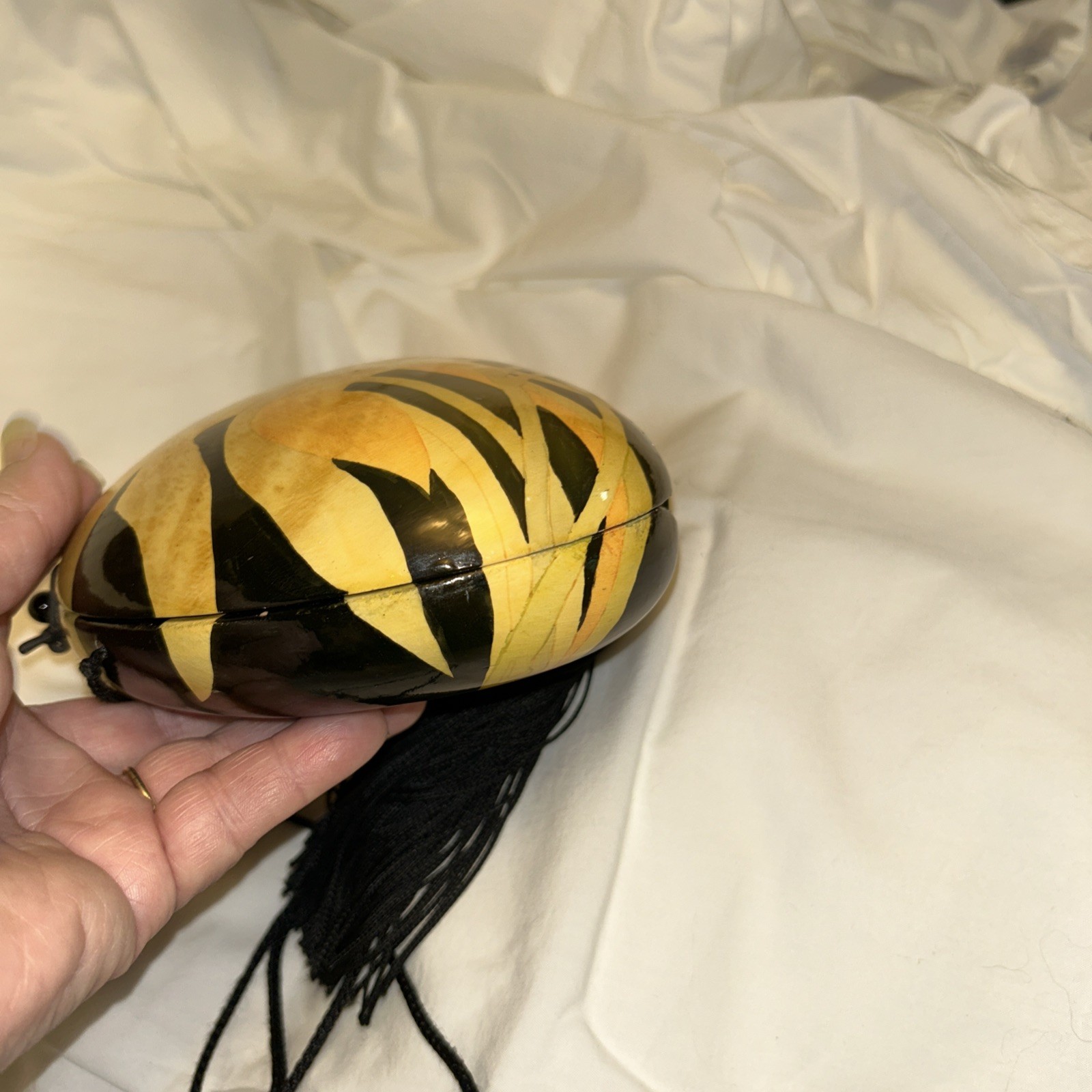 Rafael Sanchez hand painted wooden lacquered tassle purse