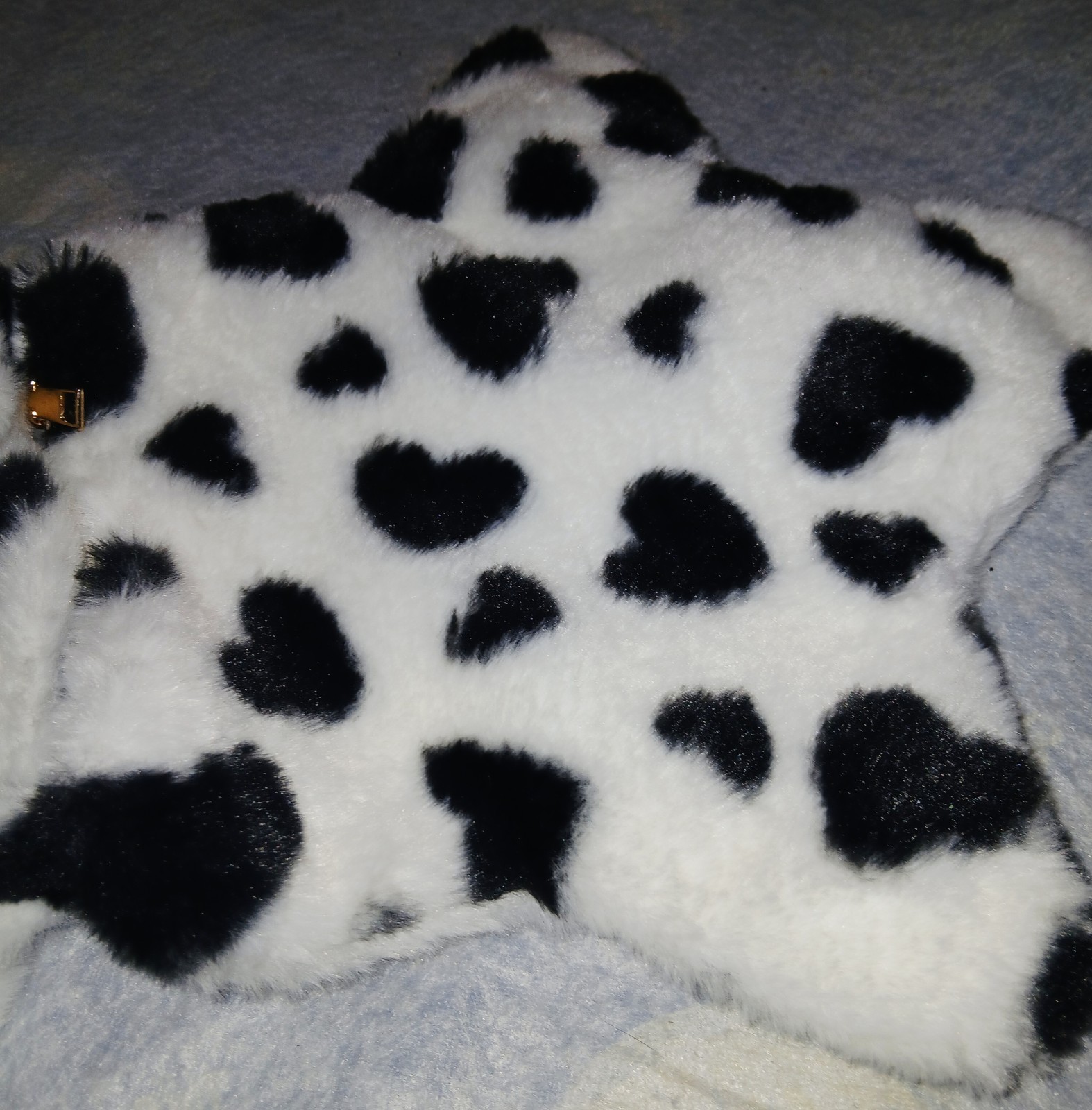 Star Shaped Furry Cow Heart Pattern Purse. Great Gift Idea.