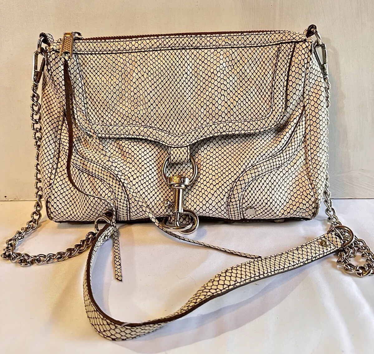 REBECCA MINKOFF ALLIGATOR EMBOSSED White Leather Purse Chain STUDDED HANDBAG