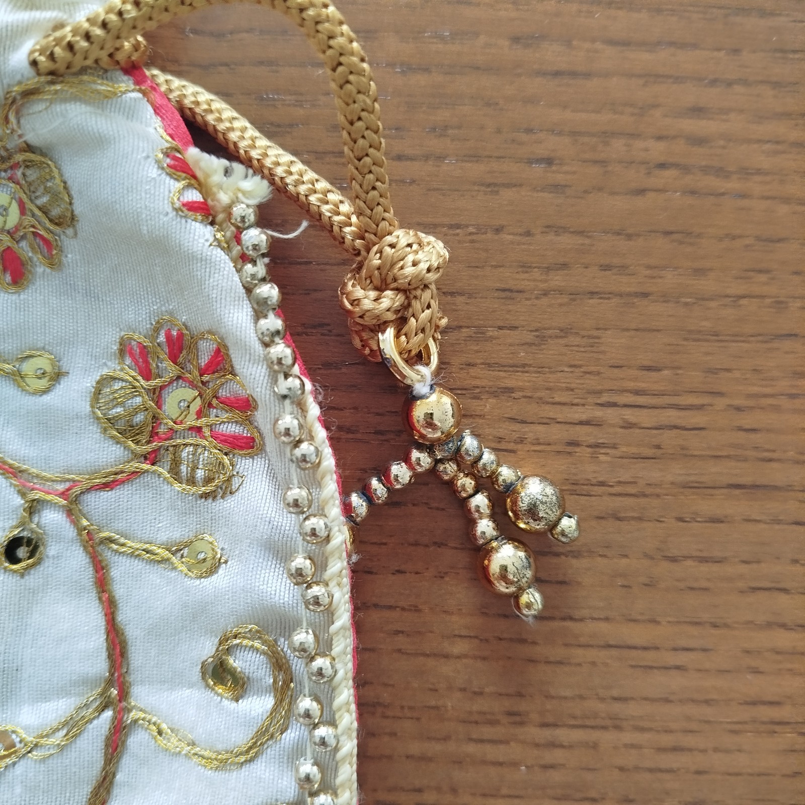 Indian Embroidered Potli Bag / Ethnic Pouch