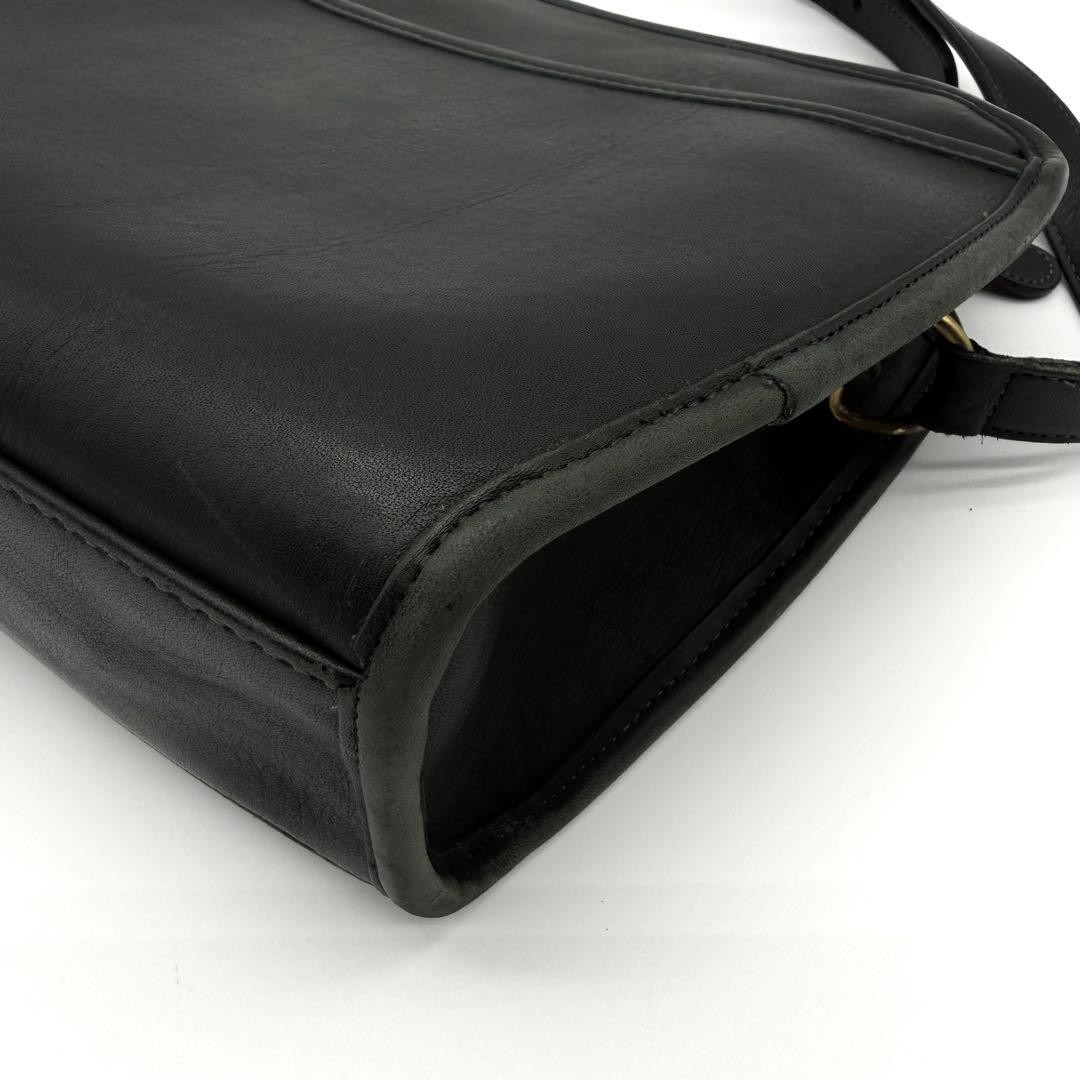COACH Dark Green Leather Shoulder Bag 21cm x 29cm x 9cm, Slight Signs of Wear