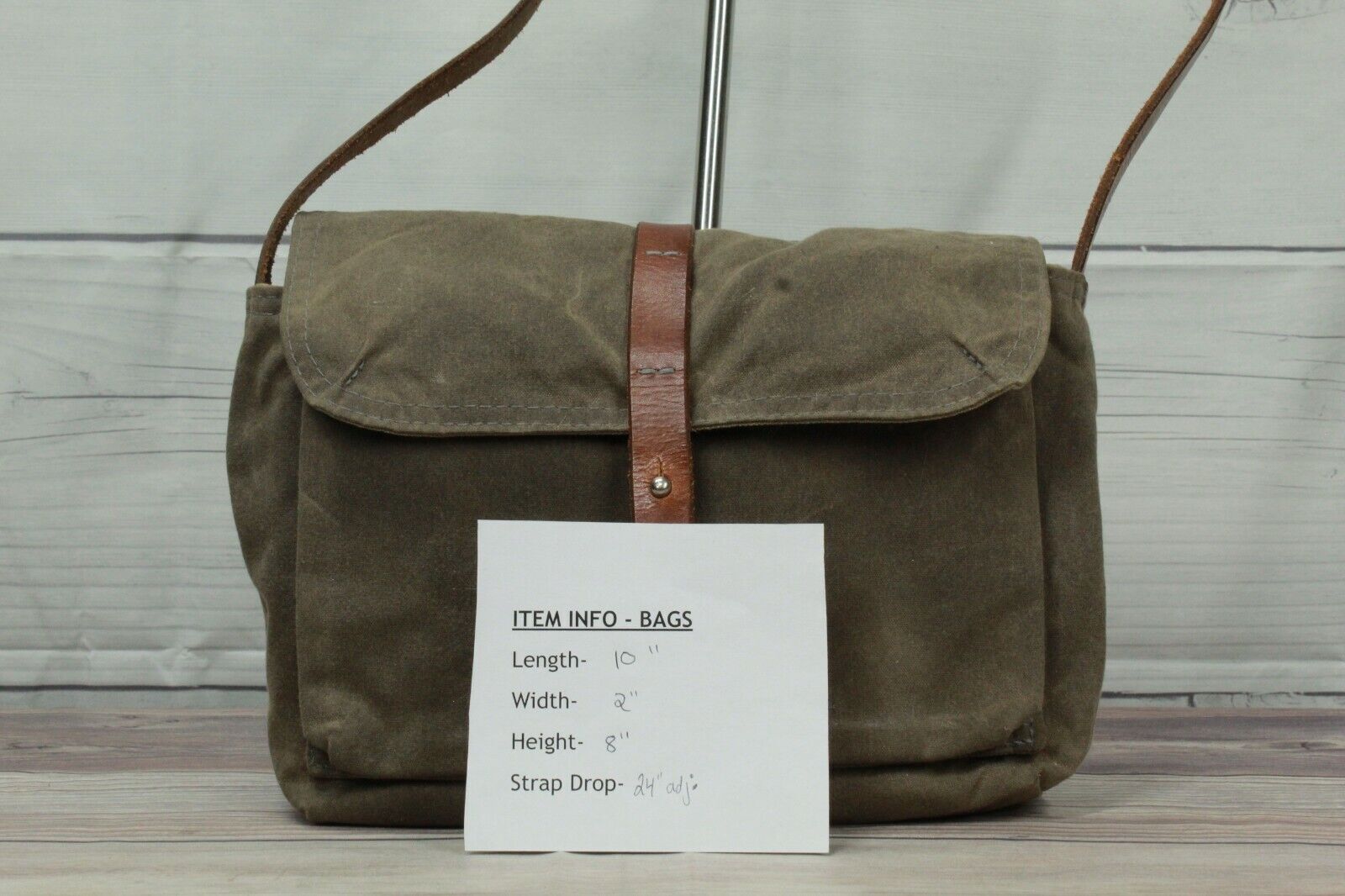 Infusion Green Canvas Adjustable Leather Strap Shoulder Hobo Crossbody Bag