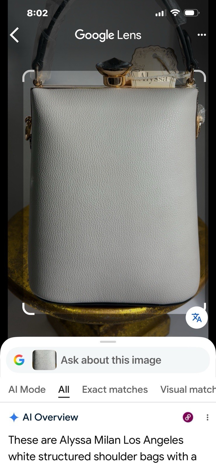 Alyssa Milan Shoulder Bag With A Large Diamond Style Clasp