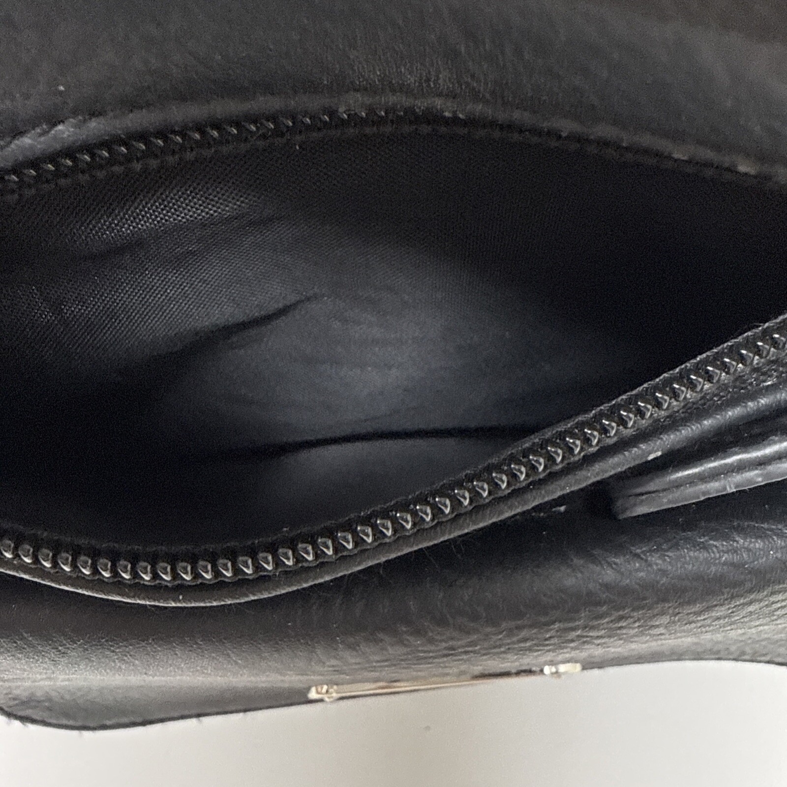 Multi Sac Zippy Triple Compartment Crossbody Bag / Black EUC