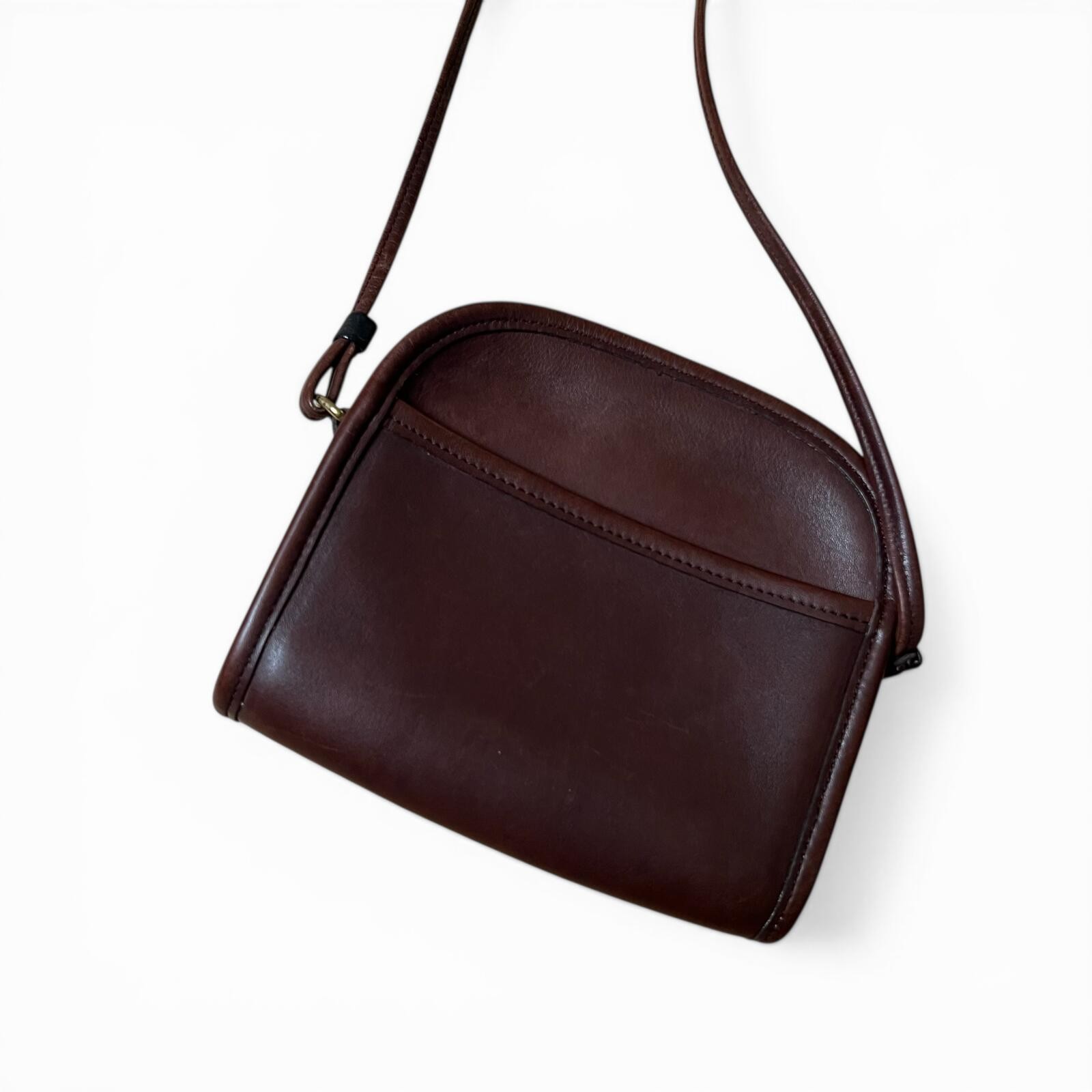 Vintage 90s Classic Brown Leather Crossbody Bag