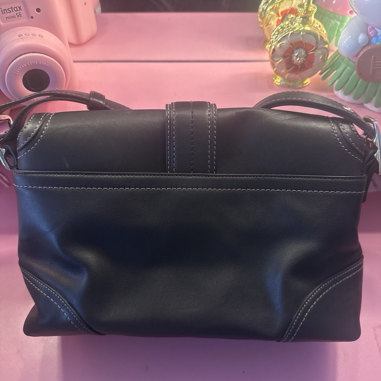 Coach Hampton 2007 Vintage Leather Shoulder Bag Flap Buckle F11195