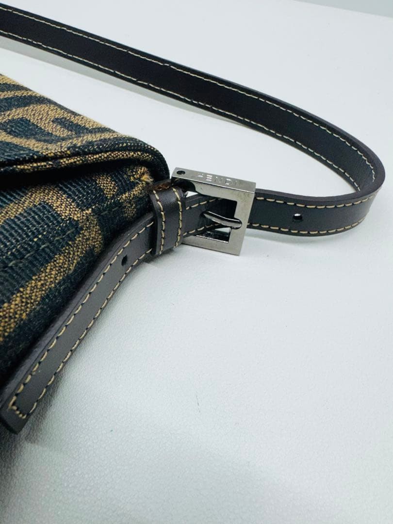 Excellent · Rare FENDI Zucca Pattern Mamma Bucket One-Shoulder Bag FF Logo