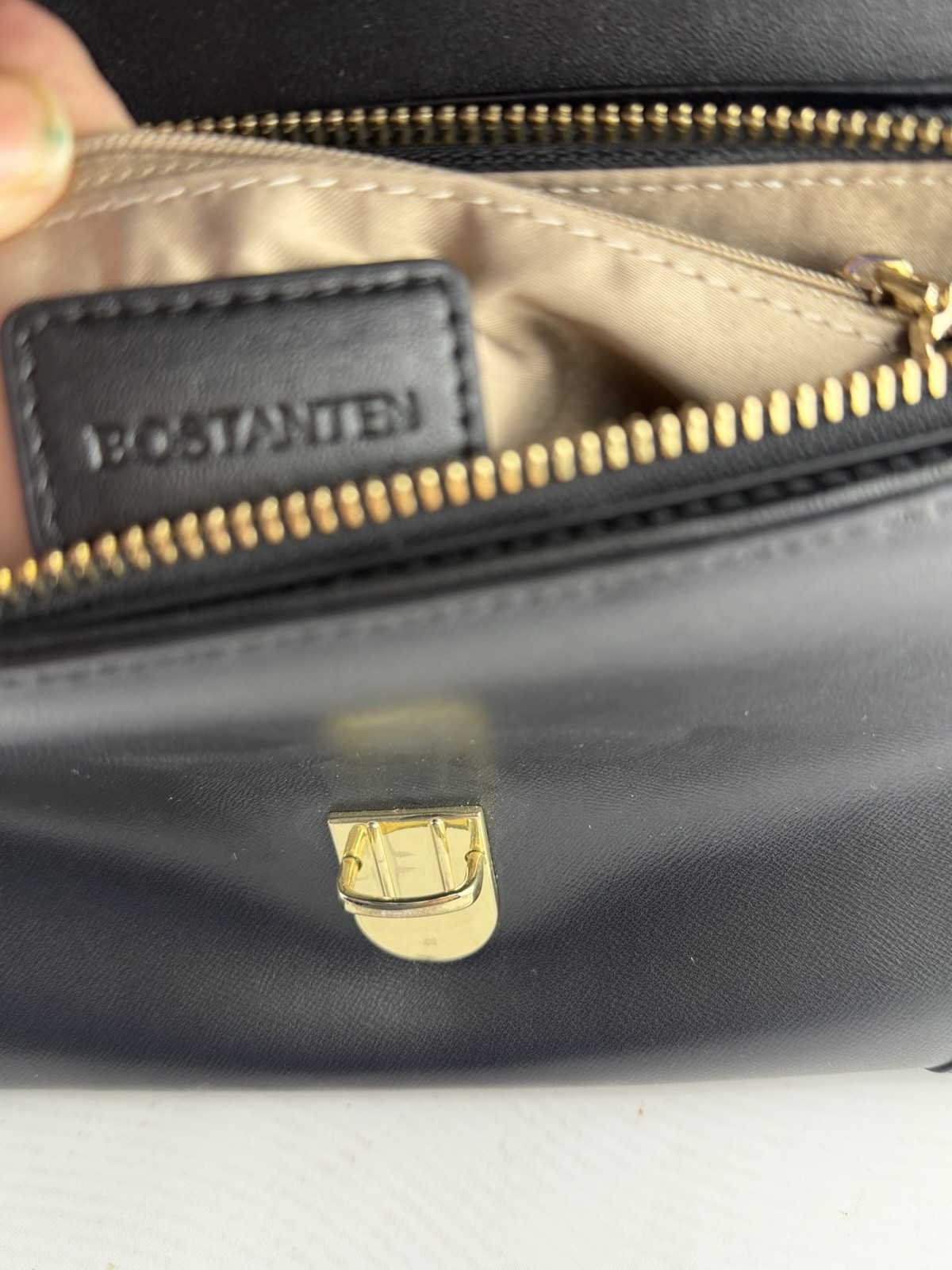 Bostanten “Cella” Black Leather Should Bag. Appears New. Approximately 11×5.5