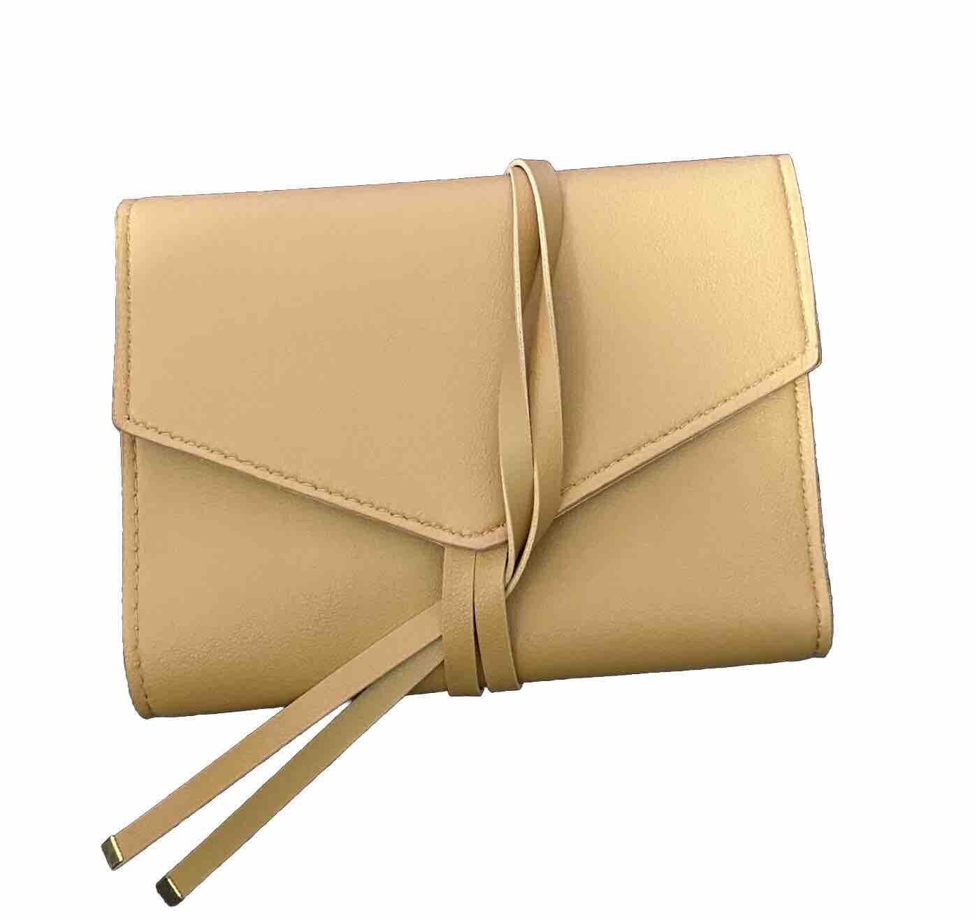 Glass Ladder & Co. Katherine Tech Organizer roll Up(Honey)