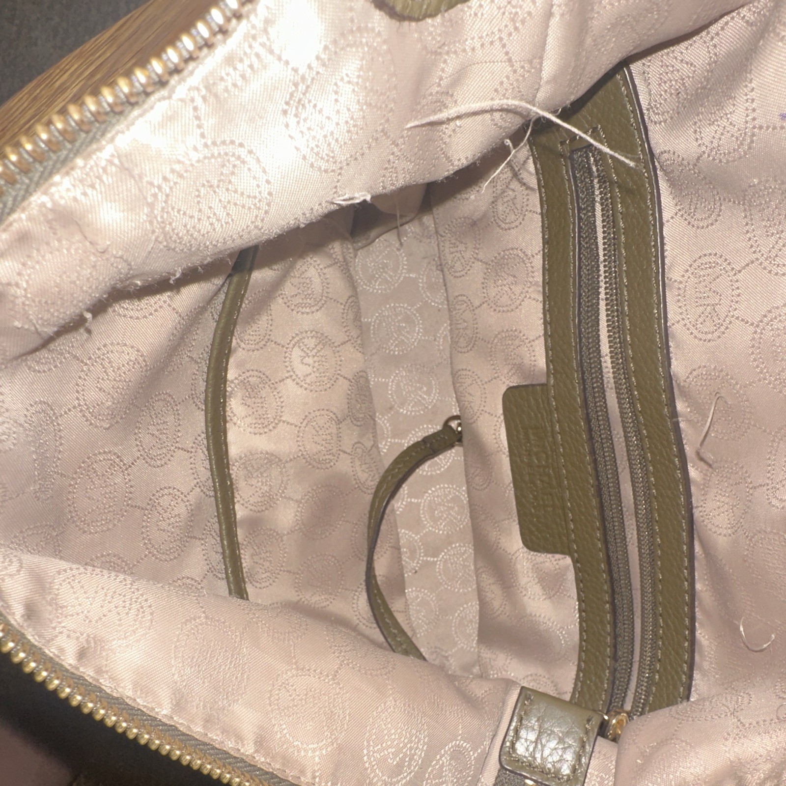Michael Kors Green Medium Crossbody Zip Pebbled Finish Gold Hardware Charm