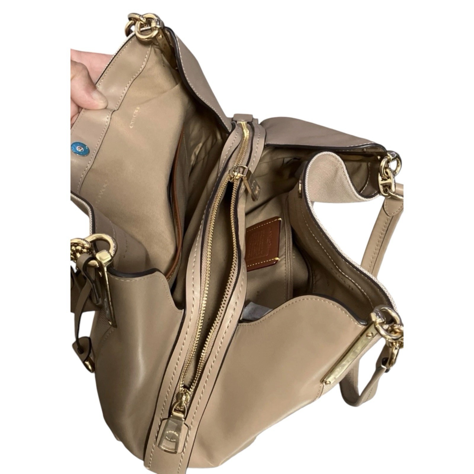 NWT Coach Canvas Badge Dalton 31 Shoulder Bag – Taupe Chalk C9078 $395 Retail