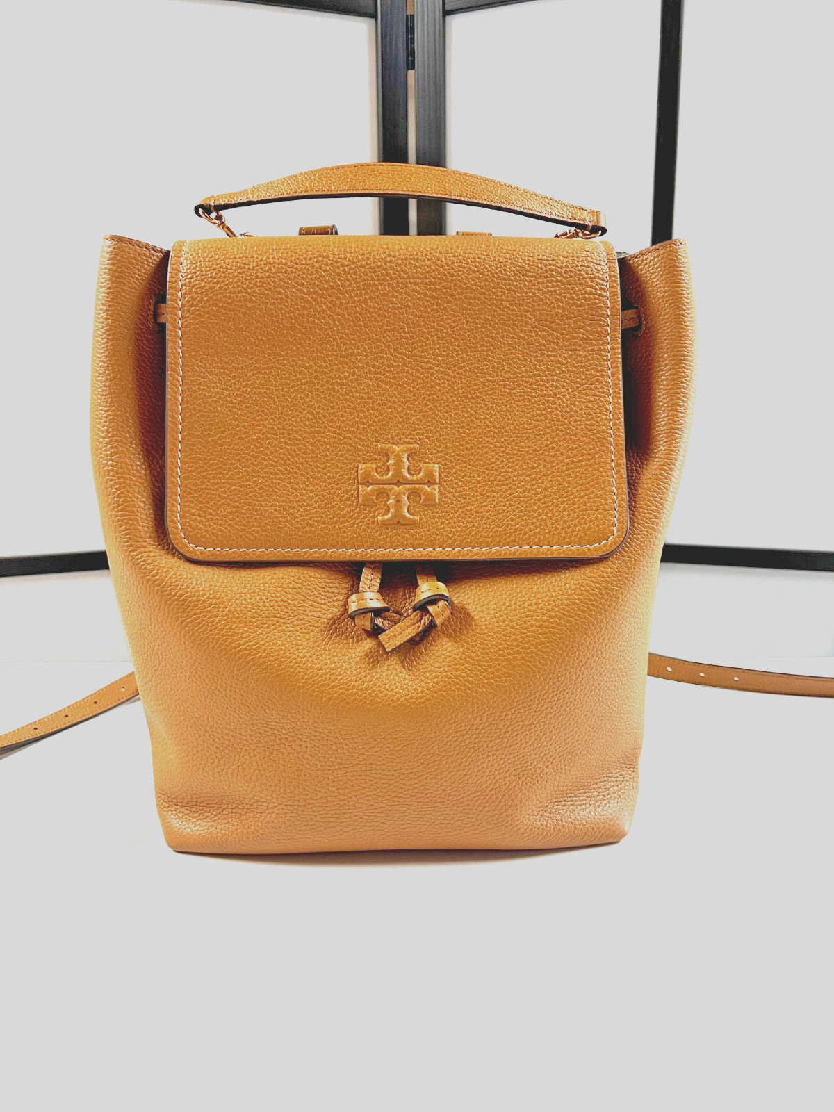 TORY BURCH THEA (TIRAMISU TAN) PEBBLED LEATHER BACKPACK 10008684 09-23