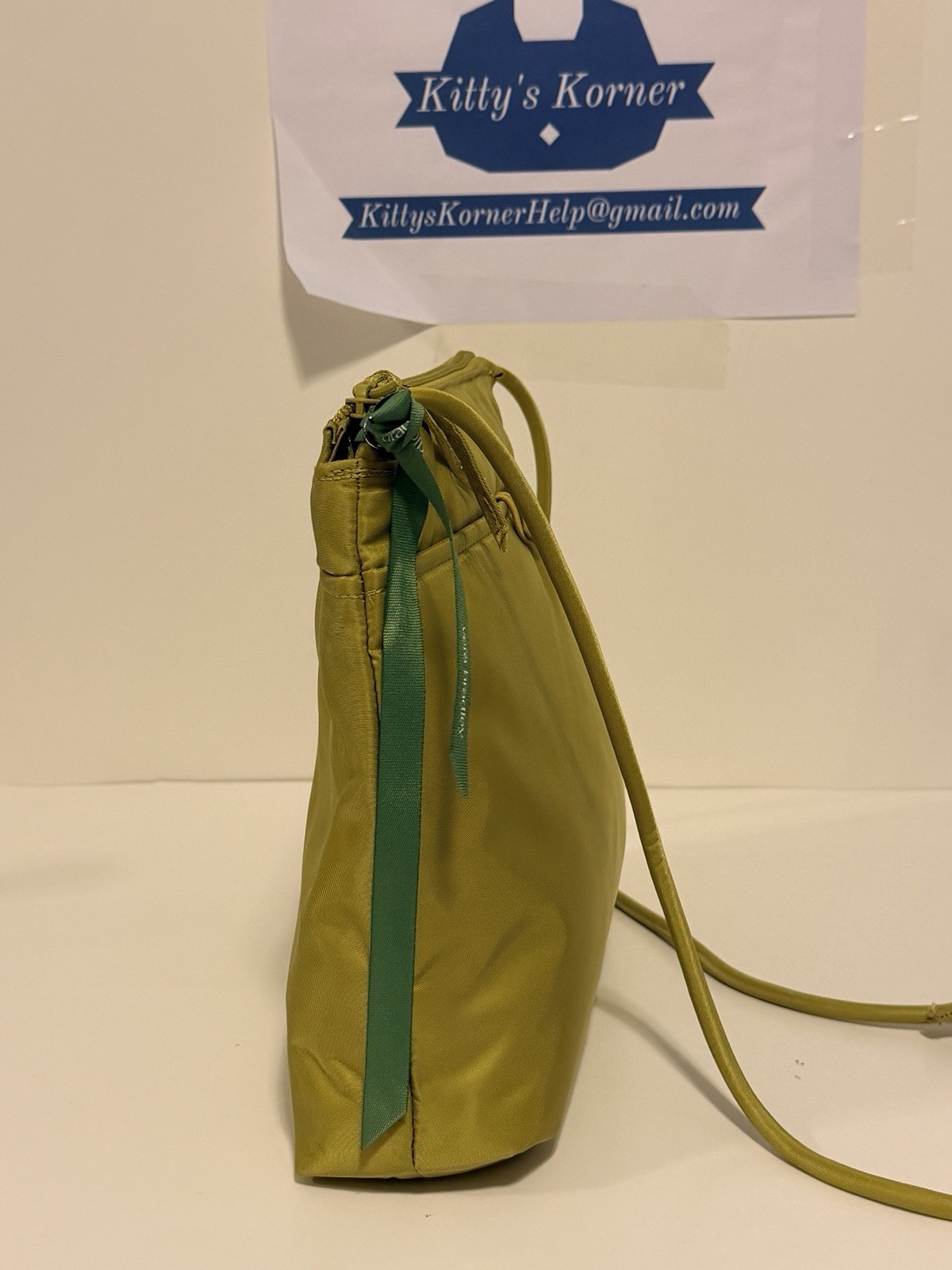 NWT Vera Bradley Crossbody Bag – Lightweight Everyday Shoulder Bag