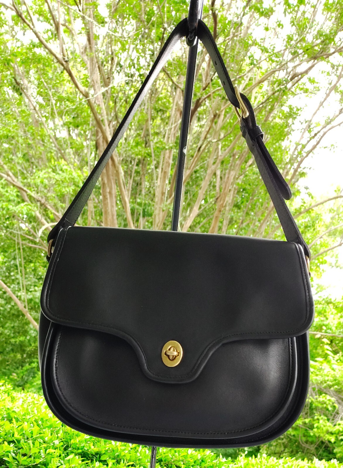 Coach RARE MEDIUM 335 80’s Vintage Black Lenox MADE IN THE UNITED STATES Bag