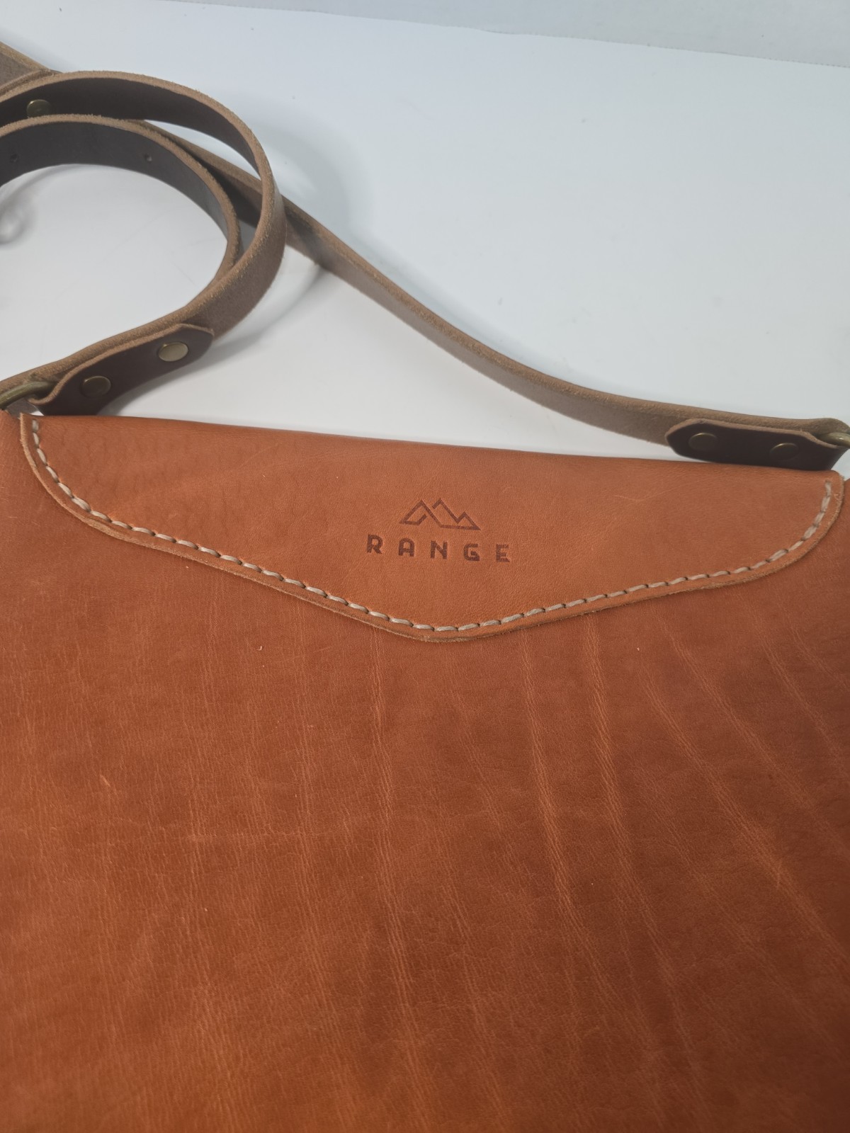 Range Leather Co. Full‑Grain Leather Crossbody Purse Wyoming Made Brown Dust Bag