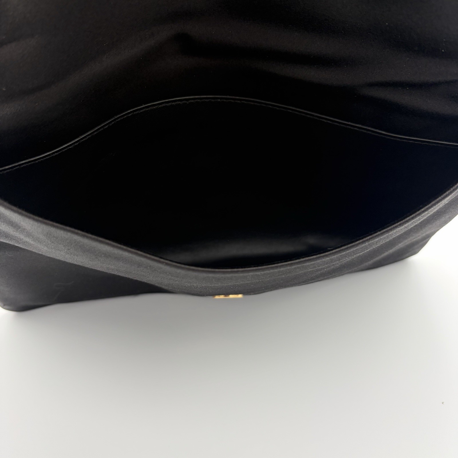 Tory Birch Eleanor Satin Bow Black Clutch Minimalist Luxury Handbag Elegant