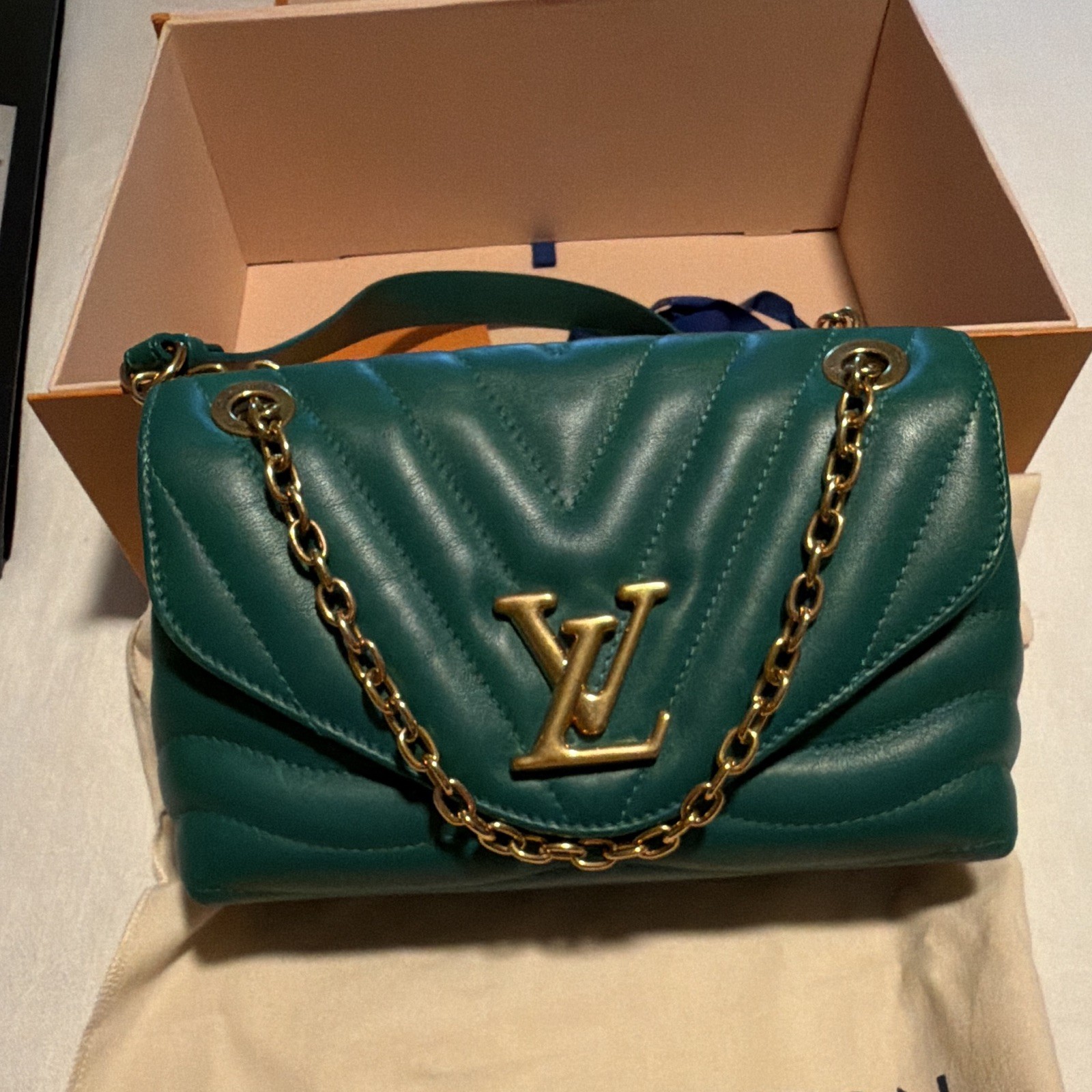 Louis Vuitton Green Quilted Shoulder Bag Gold Chain Strap Box Dust Bag Card