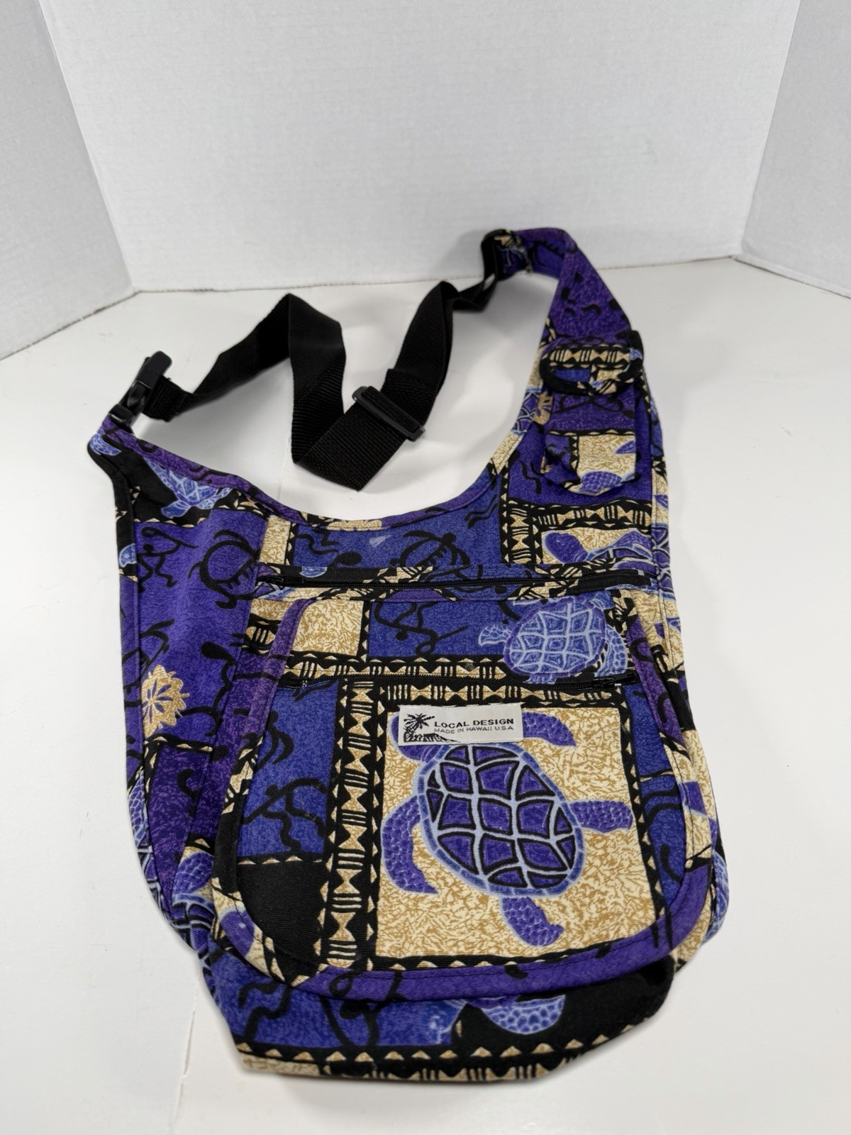 LOCAL DESIGN Hawaii Crossbody Sling Bag Purple Print Sea Turtle Adjustable Strap