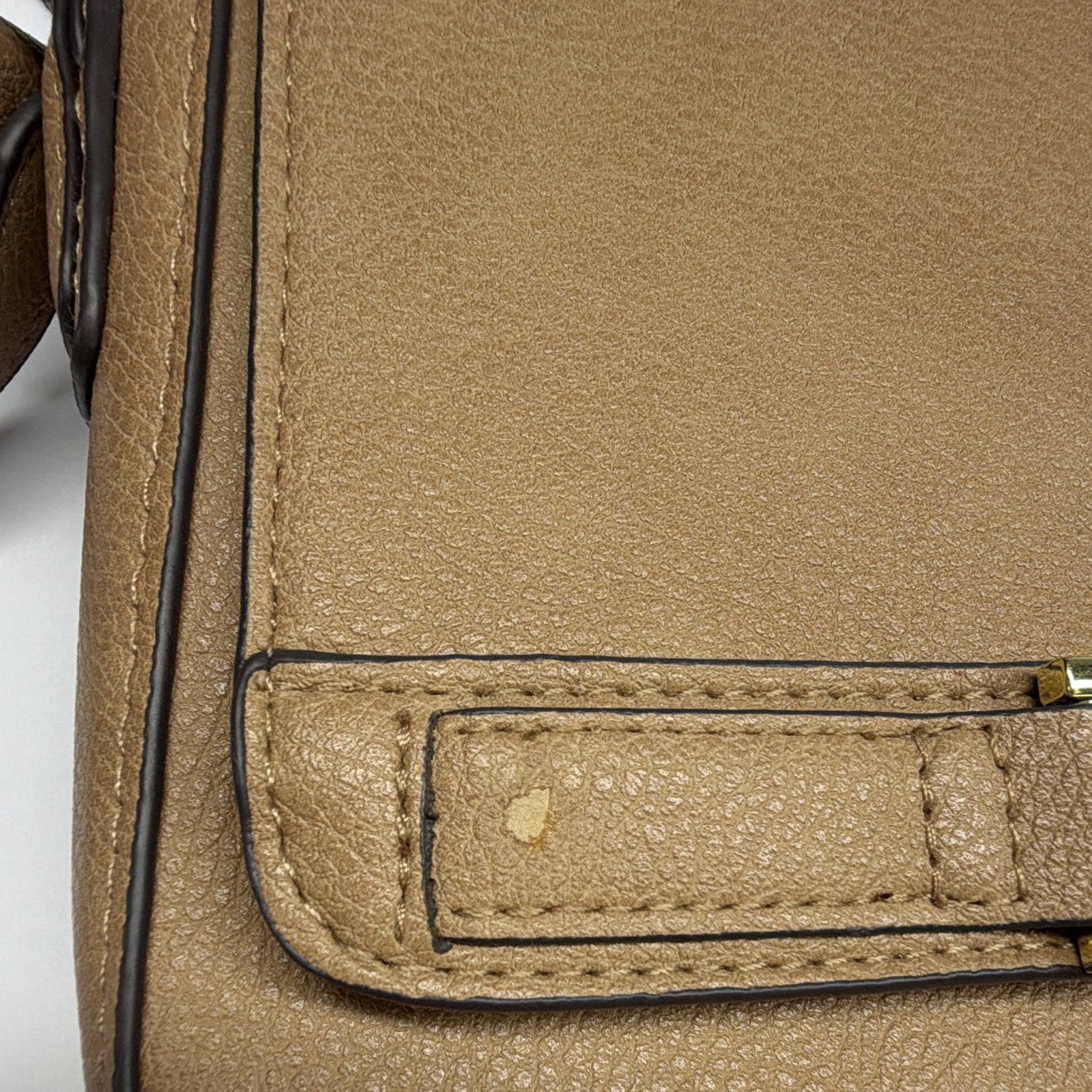 Merona Tan Pebbled Crossbody Bag Gold Hardware Buckle Accent Adjustable Strap
