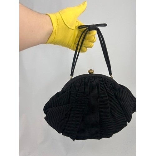 Garay 1950s Black Pleated Evening Bag Kiss Lock Frame Vintage Handbag