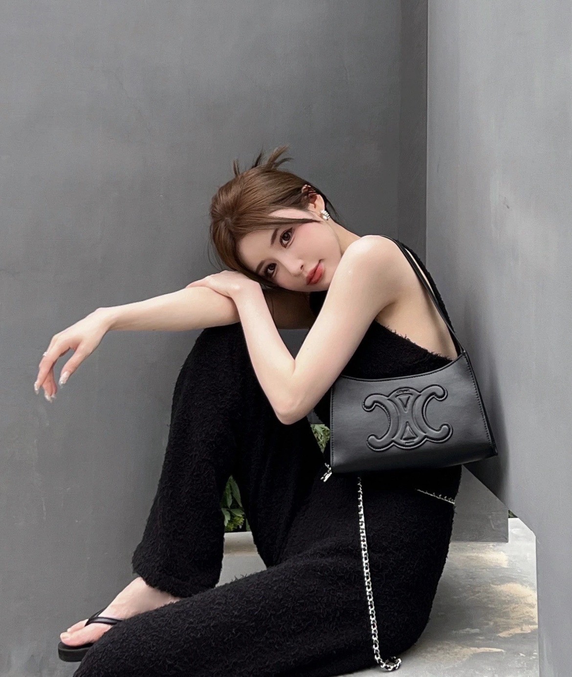 Celine Pre-Owned Authentic Underarm Bag 24×5x13cm Free Tracked Shipping