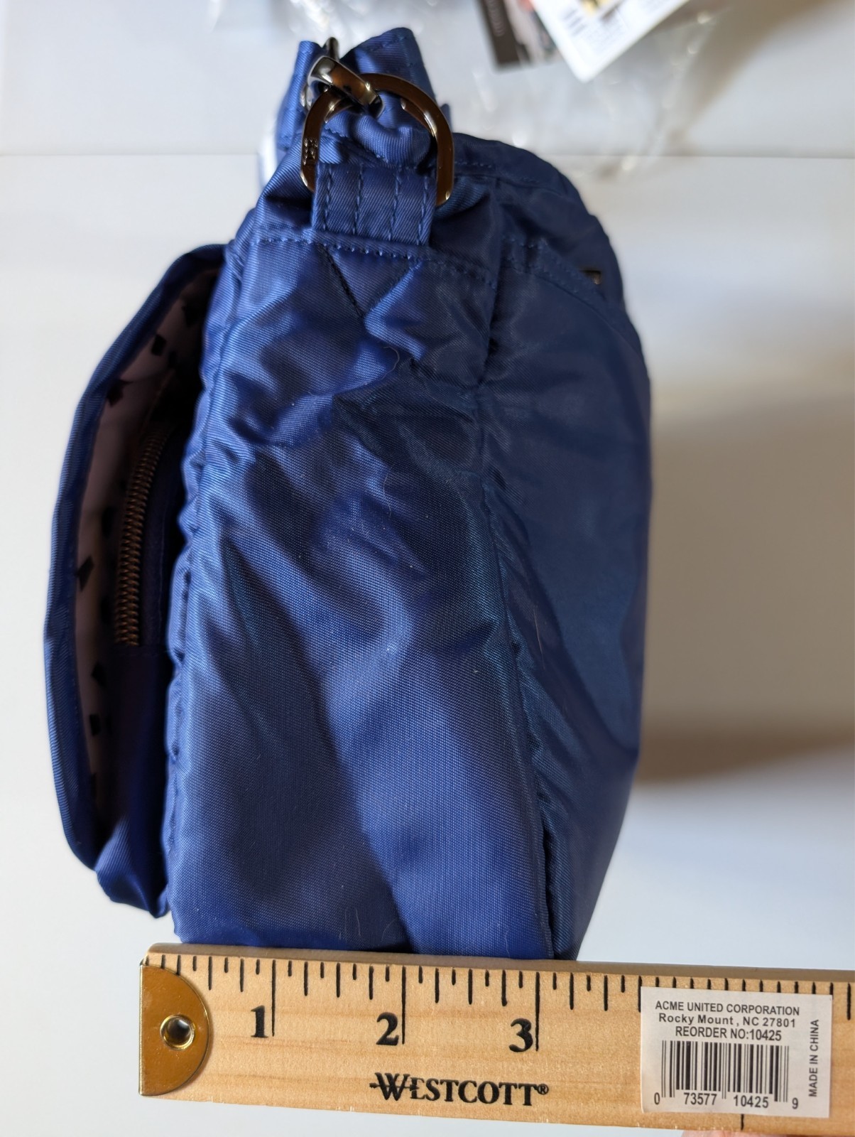 Lug Wings SE Crossbody Bag with Multiple Compartments Cobalt blue RFID NWT