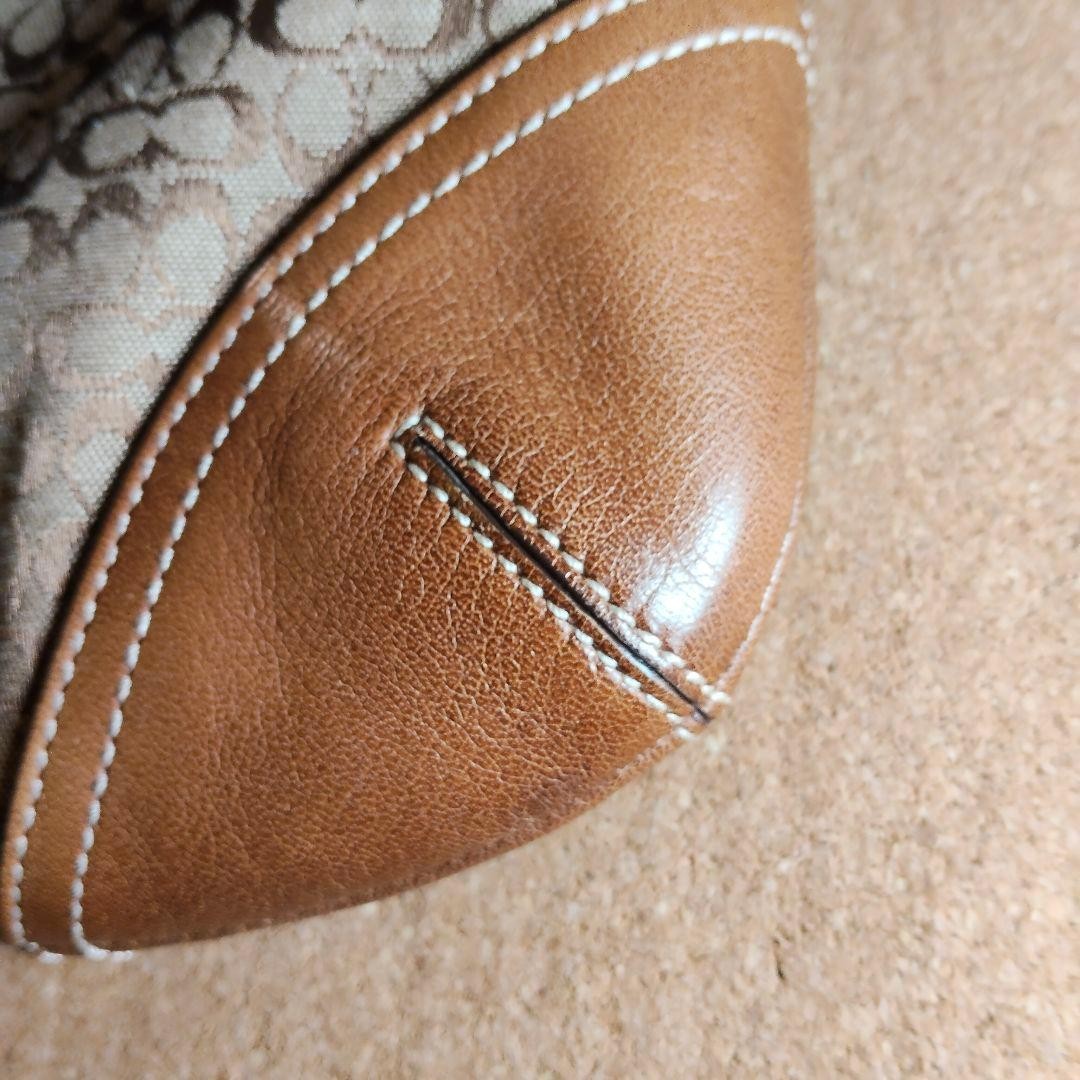 Coach Canvas Shoulder Bag Camel 20-24cm