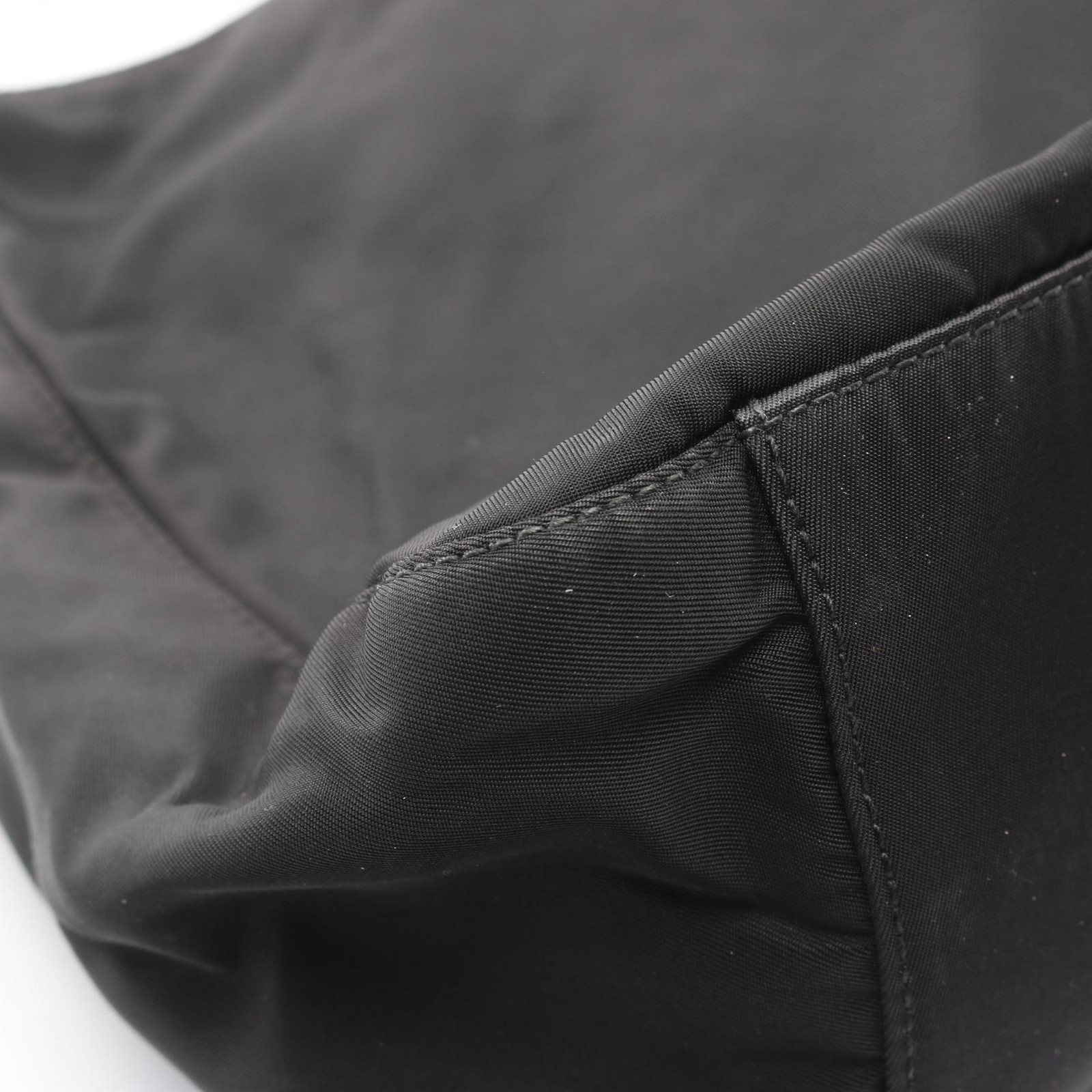 Prada Nylon Shoulder Bag Black 27.5cm x 22.5cm x 11cm Used