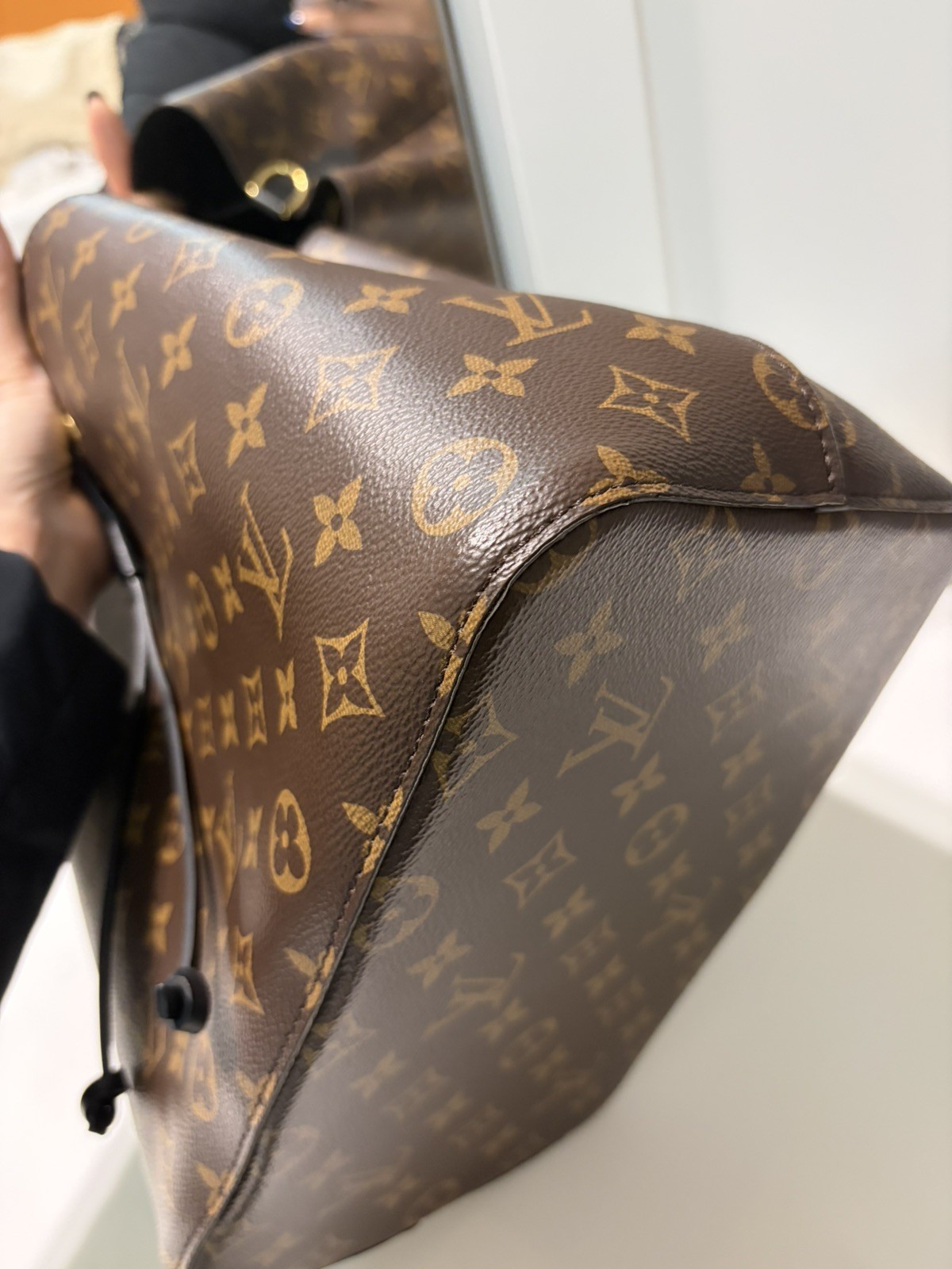 Louis Vuitton NeoNoe Monogram Noir MICROCHIPPED
