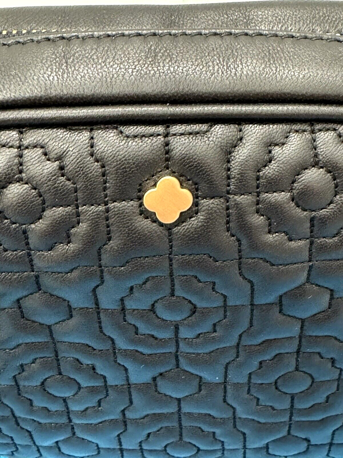 NEW Antonio Melani Larisa Camera Crossbody Bag 9x6x2.5 in Black $179.00