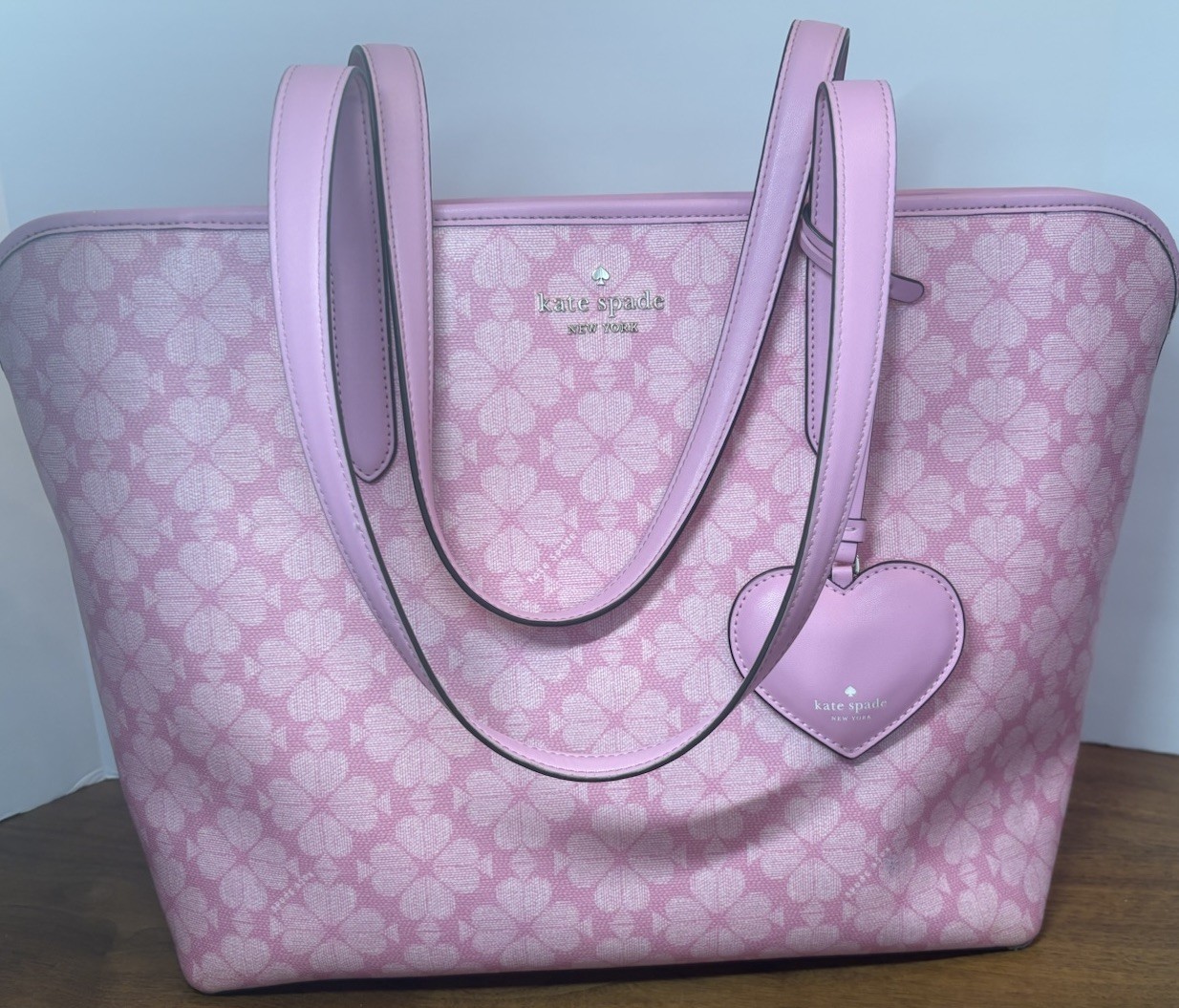 Kate Spade Tote Coquette Heart Charm Pink Valentine Flower Parisian. 11”x14”