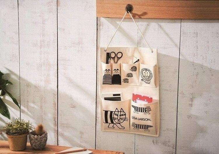 New LISA LARSON 6 pockets Wall Pocket 42cm x 30cm (from Japan Magazine)