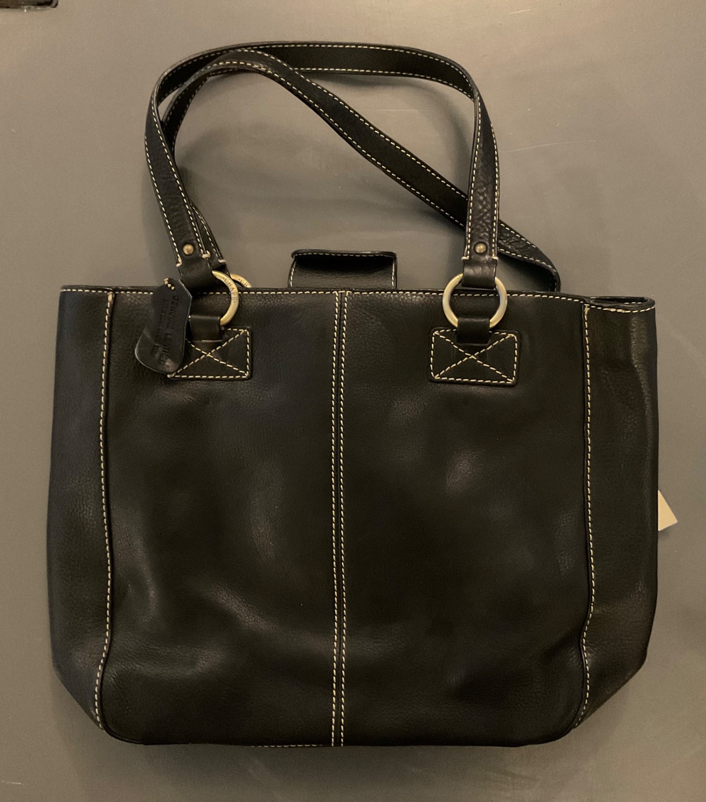 CHAPS Black Pebbled Leather Large “Saddle Up” Shoulder BAG NEW