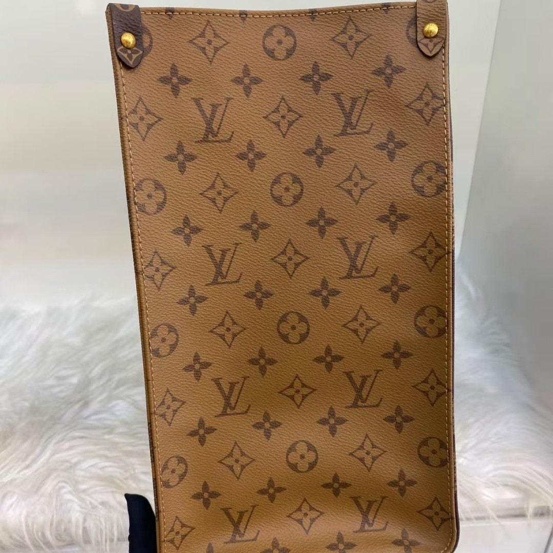Louis Vuitton OnTheGo Tote Reverse Monogram Giant GM