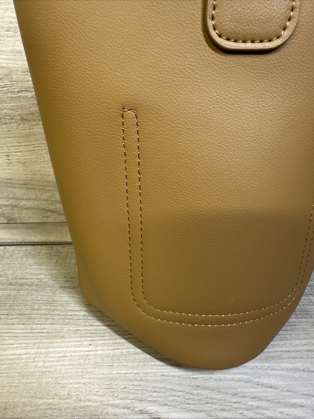 LOEWE Pebble Mini Oak Smooth Leather Bucket Bag Used Nice