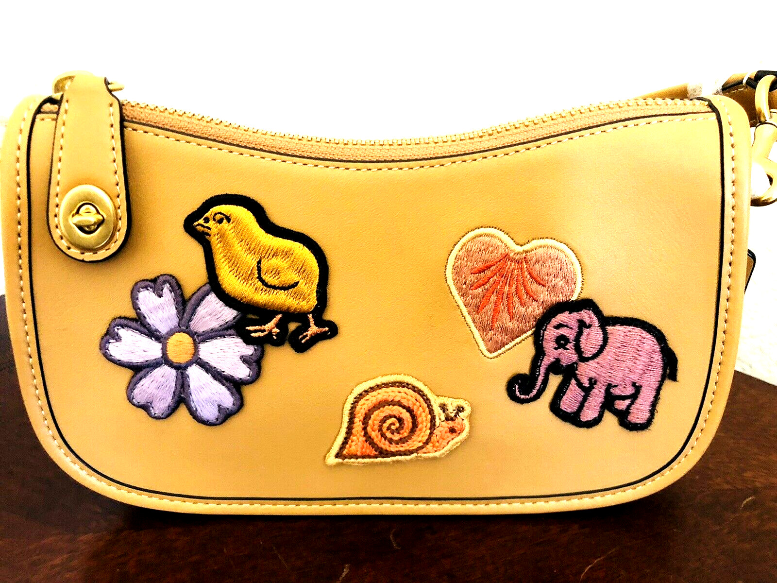 COACH SWINGER 20 Creature Patches Shoulder Handbag Bag Purse Tan Chick Elephant