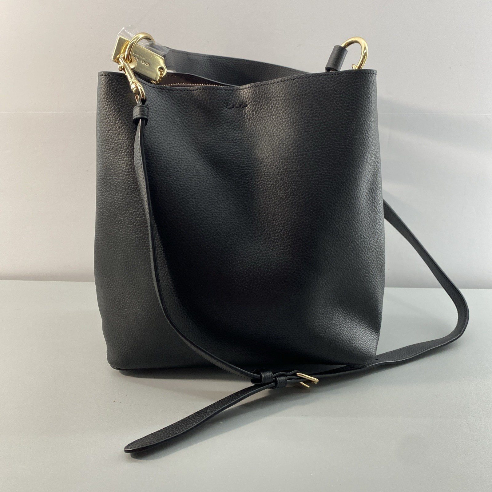 COACH TOWN BUCKET BAG 91122 Black Gold Accent Shoulder Handbag + Crossbody 10×10
