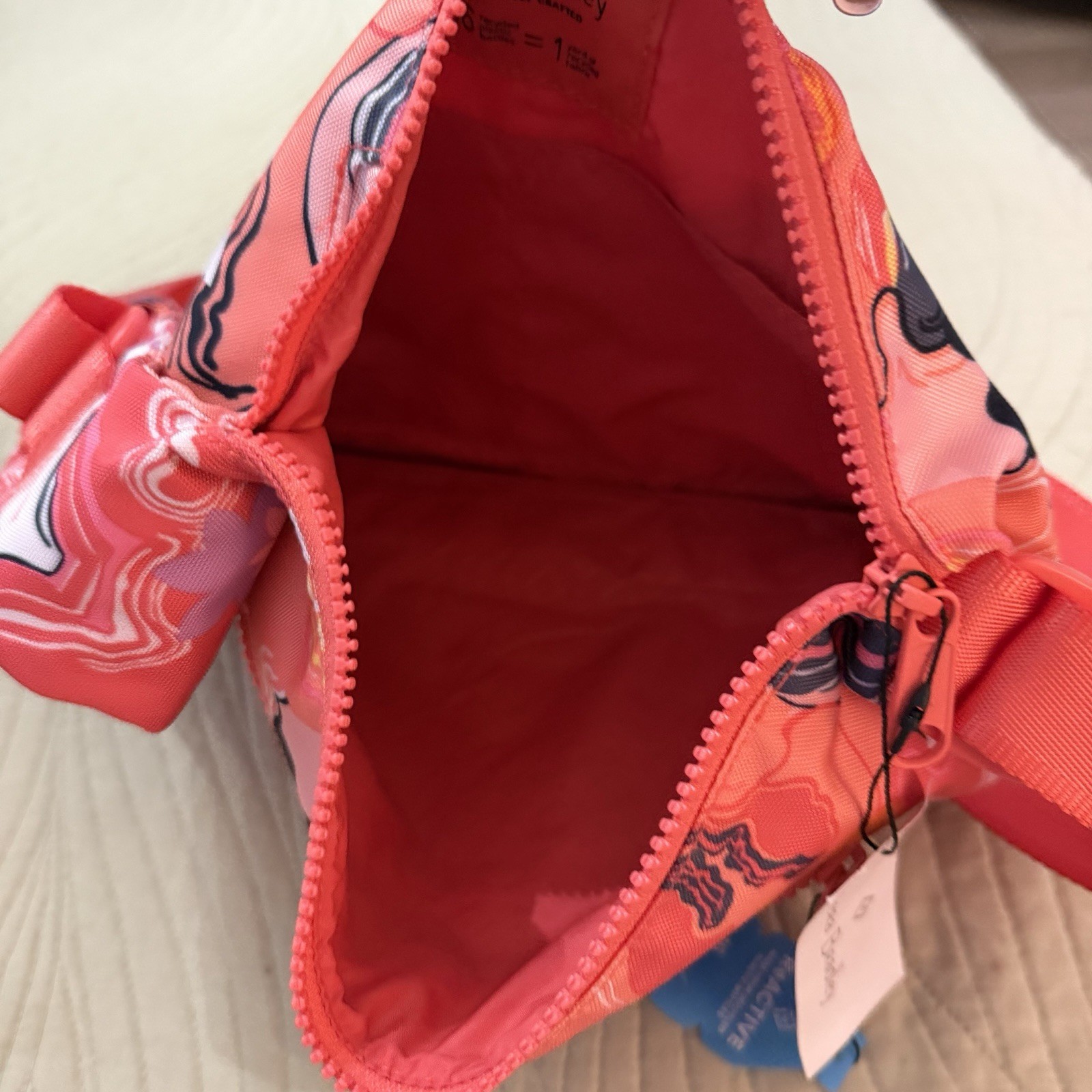 Vera Bradley ReActive Crossbody Bag Sling Rosa Agate Coral NEW Travel Light Wt