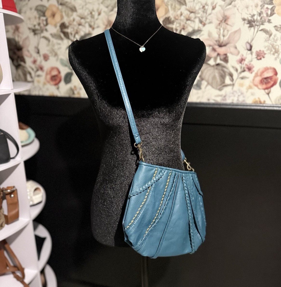 Vintage 1980s Candie’s Blue Leather Crossbody Bag Whipstitch Boho Purse