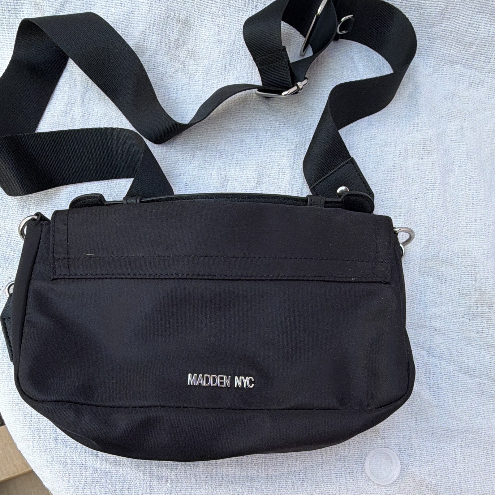 Madden NYC Black Small Crossbody Bag Buckle Flap Zip Closure Pockets Silver