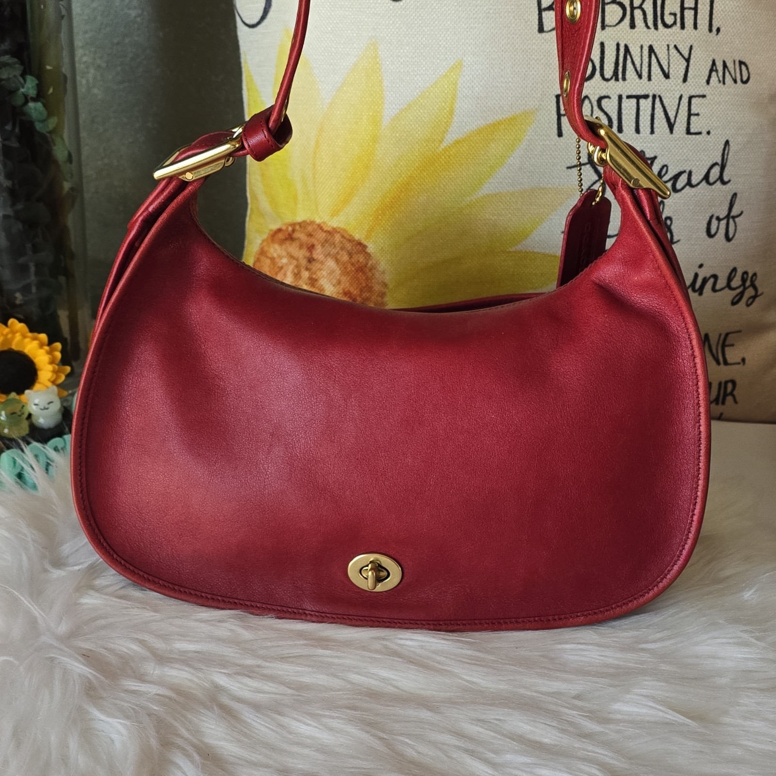 Coach Red Small Crescent Shoulder Bag Turn Lock Gold Hardware Hang Tag