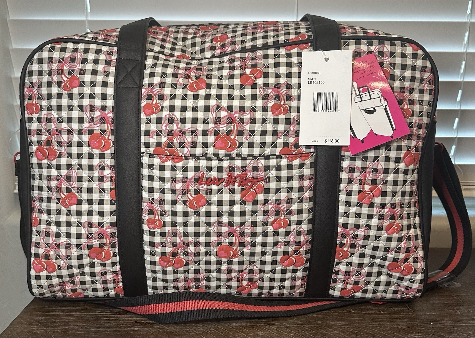 BETSEY JOHNSON Quilted Bows & Hearts Weekender Duffel Bag LB102100
