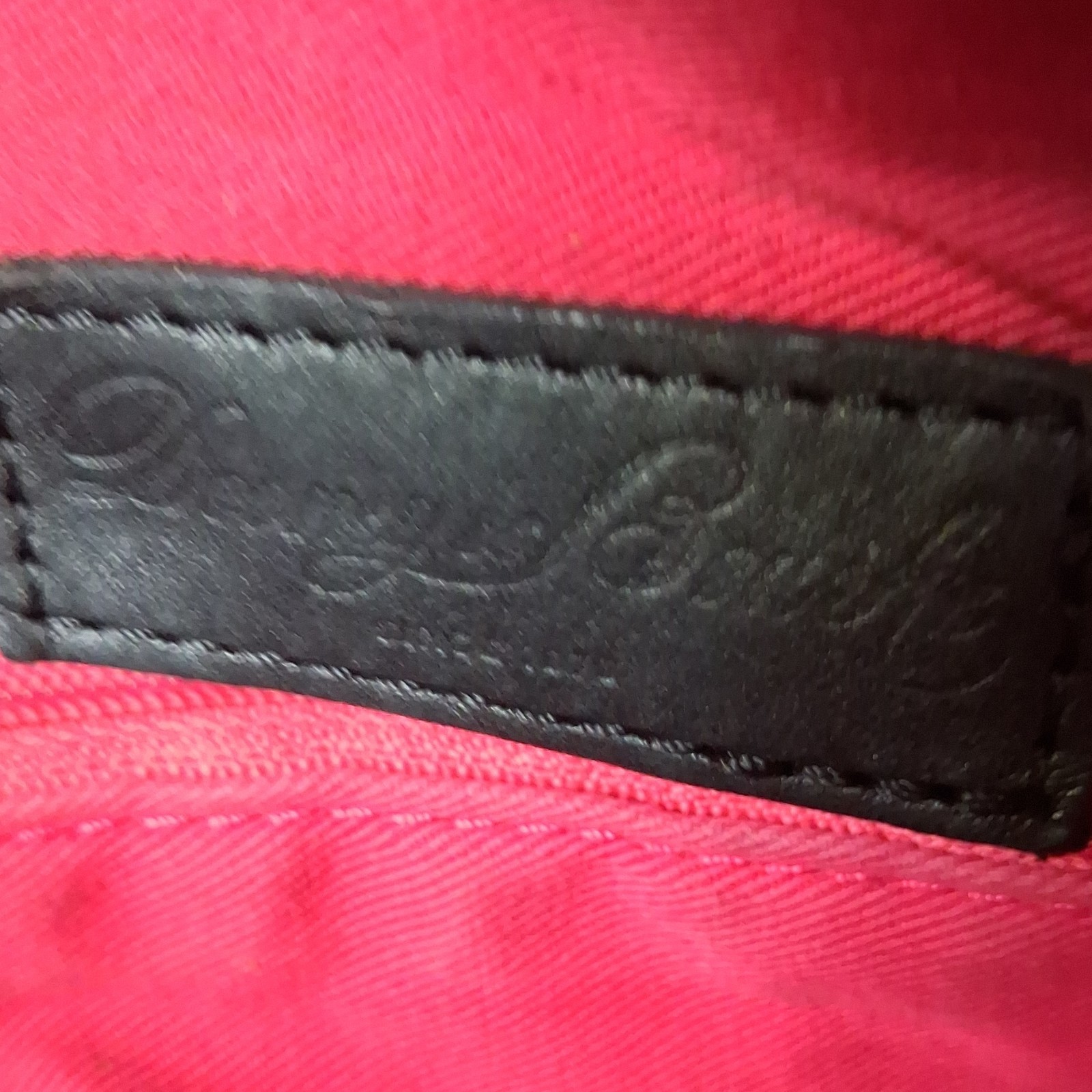 Dooney & Bourke Logo Tote Bag Large Beige/Gray, Zip, Red Lining, Inner Pockets