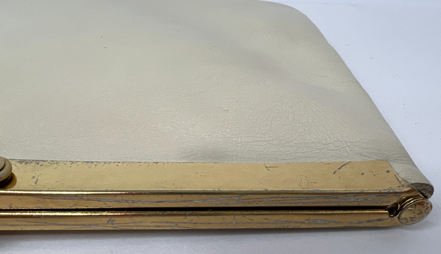Vintage Etra Off White Clutch Envelope Purse Evening Bag Gold Tone Strap